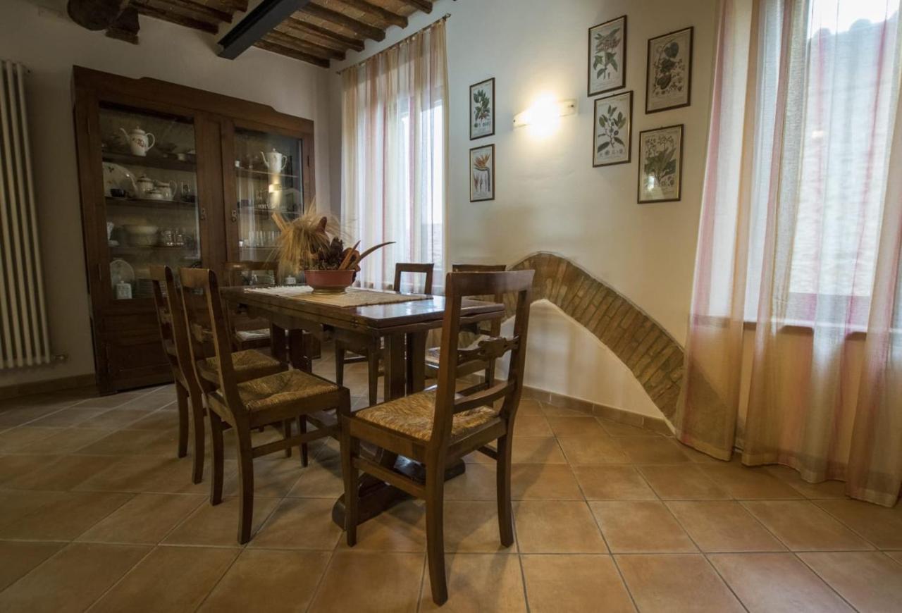 Dimora Tipica Toscana Монтичано Екстериор снимка